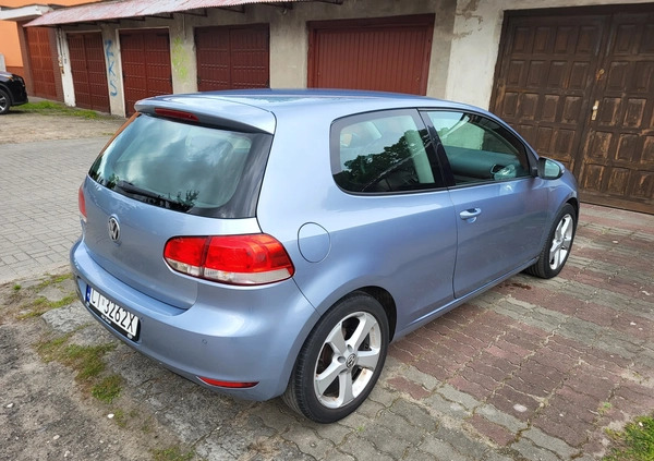 Volkswagen Golf cena 17500 przebieg: 179000, rok produkcji 2008 z Toruń małe 56